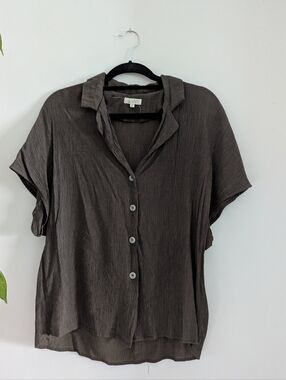 Olive Green Crinkle Button-Down Collared Blouse